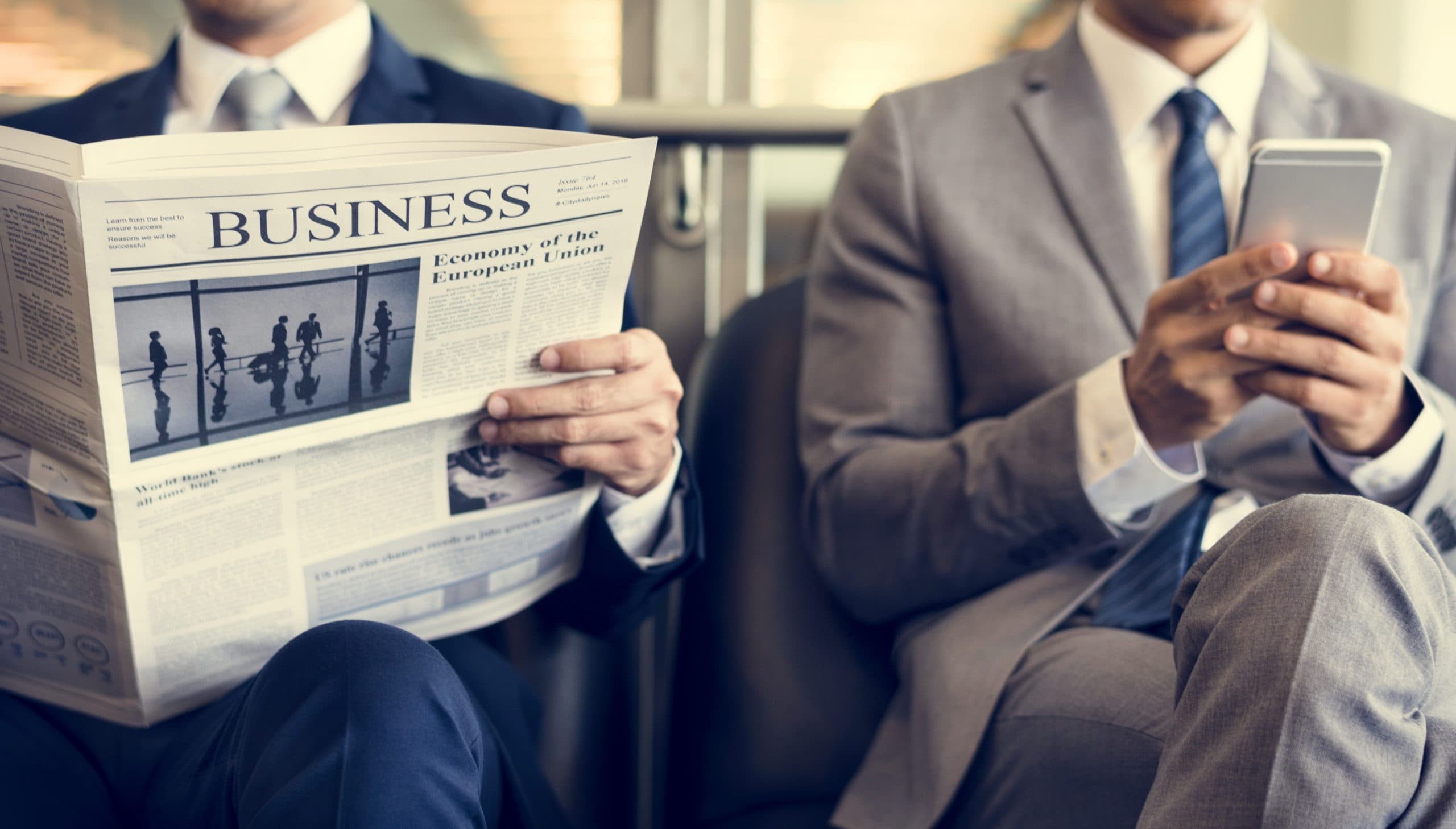 FinTech Media Choice - dolár, plaváreň a záchranný fond